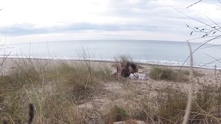 French Teacher Floozy Oral job Amateur on In nature's garb Beach Front Stranger with Ejaculation - Misscreamy