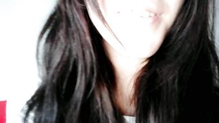 Preview Giantess stomp on u and kiss u