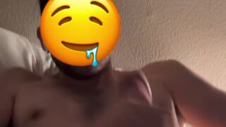 Jerking myself until I can’t take it anymore.. cum splash!