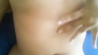 Me dio ganas de tocarme mi cuerpo y mi conchita apretada