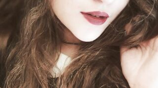 Atrapada por mi'miga [ASMR] [JOI] [AUDIO SOLELY]