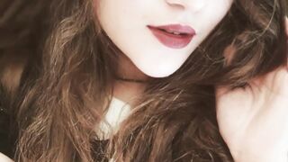 Atrapada por mi'miga [ASMR] [JOI] [AUDIO SOLELY]