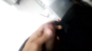 Ecuatoriano se hace paja