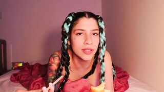 PREGUNTAS +eighteen ????