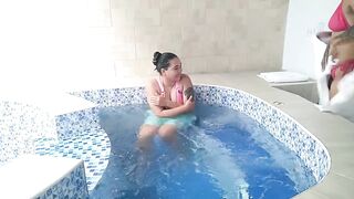 que rico follamos mi'mante y yo en la piscina del hotel