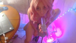 Твоя девушка возбуждена как кролик