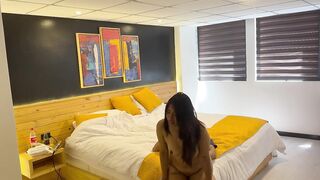 Teen +eighteen se folla a repartidor de comida! Paga con su coño!!