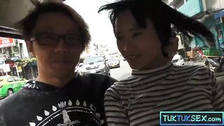 Oriental man finds hawt Thai'mateur hotty in a store and takes her home in a Tuk Tuk