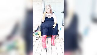 Bat Beauty Is Taking a Smoke Break in Her