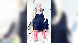 Bat Beauty Is Taking a Smoke Break in Her