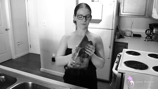 Amy Quinn - Dinner isn't willing