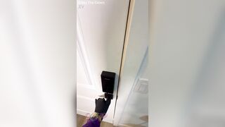 Thick White Hoe Keytheslurpologist Gets That Moist Soaked Wild Cunt Handled By Gibby The Clown!