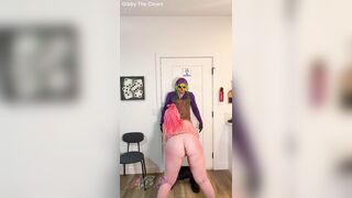Thick White Hoe Keytheslurpologist Gets That Moist Soaked Wild Cunt Handled By Gibby The Clown!