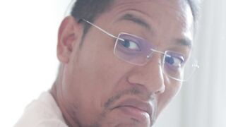 Stepson inadvertently TAKES VIAGRA but STEPMOM knows how to HANDLE IT