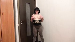 Anal penetration with a massive rubber weenie. A mother I'd like to fuck with a hawt booty in hose.