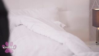 Step Mamma Catches Breasty Amber Bloom Jerks Step Bro on Daybed Spanks Her During Doggy