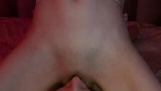 Scissor pose and face games