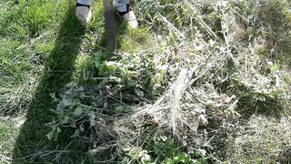 A hotty from the village masturbates her snatch during lunch break - Lesbo_illusion