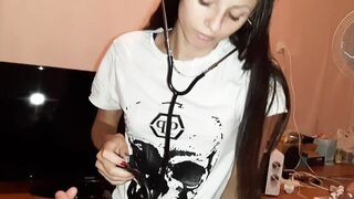 My doctor cured my low pressure with an climax with conversations - Lesbo_Illusion