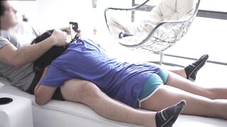 Morning bang with a large butt Lalin girl, I fill her butt with milk