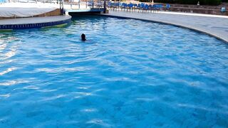 Незнакомка довела меня до оргазма в номере - Lesbo_illusion