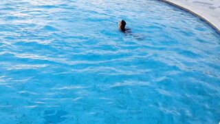 Незнакомка довела меня до оргазма в номере - Lesbo_illusion