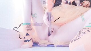 little halloween princess is a slutty wench