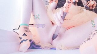 little halloween princess is a slutty wench