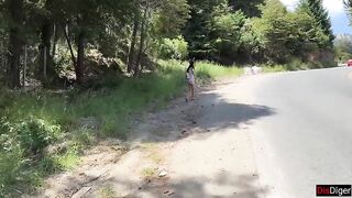 Public Cumwalk next to the Beach and Risky Sex in the Bushes