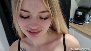 The pizza arrived, but there was no cash - this is how I assented with the courier