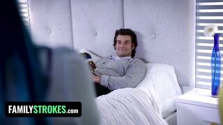 Family Strokes - Kinky Stepmom Aaliyah Love Licks Jewelz Blu's Twat During the time that Stepdaddy Deepthroats Her