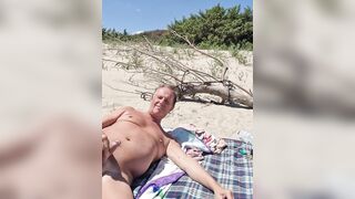 Nudist beach Chaturbate sex show gigindave t-girl girlfriend public meeting Mobile 4K 20250519 p4