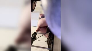 Morning Butt Stretch – Sex-toy Machine Slips Unfathomable In advance of I Head Out