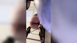 Morning Butt Stretch – Sex-toy Machine Slips Unfathomable In advance of I Head Out