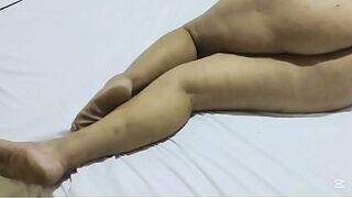 Mexican woman shows off her body