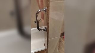 See for My Teen Stepsister at the Hotel Room. They Caught Me and Give Me a Tugjob in the Shower