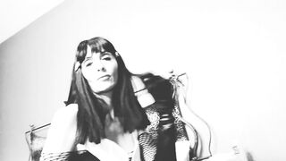 Solo Headmistress S&M ding-dong BBC latex mother I'd like to fuck ebony white