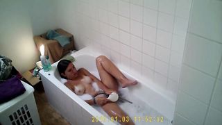 Big tittied college teen cums hard in tub
