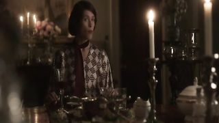Vita and Virginia (2018) - Lesbian Scene