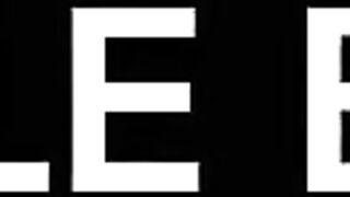 Horny MILF Chubby Lesbians kissing and licking