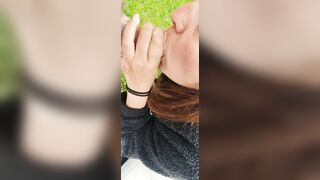 Glace à la bite fraiche finition grosse éjaculation