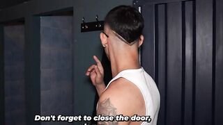 Large-bootied brunette hair stepmother ends up bare thanks to a prank by her stepson