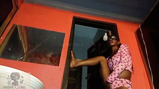 Had to Get Some other Vagina Play One in During Work Hours Anew