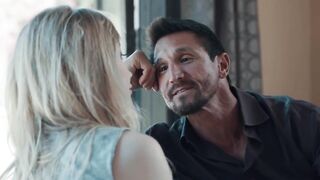 Paparazzi Scene two Post It