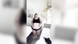 Fat Paradise: Hotel Suit N Squeeze