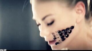 Breathtaking Hottie Nancy a Is up for a Surprise for Her Favorite Stud - Erotique Sex