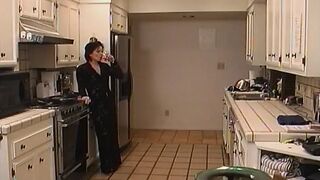 Lewd Brunette hair's Kitchen Oral-job Adventure