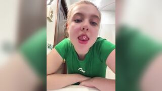 Widen the snatch and cumming so hard