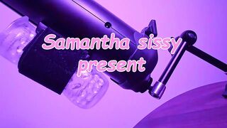 Hot trans blond try the "Handy" VR vibrator with climax