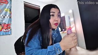 Cutie abandoned by her boyfriend is helped and drilled by a stranger